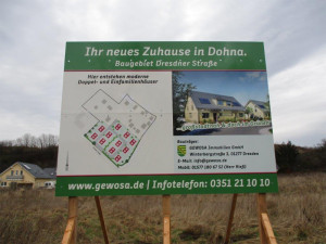Bautafel am Baugebiet in Dohna
